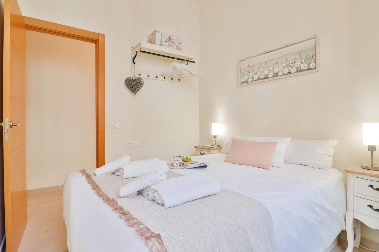 Flat 2 Bedrooms In The City Center มาลากา ภายนอก รูปภาพ