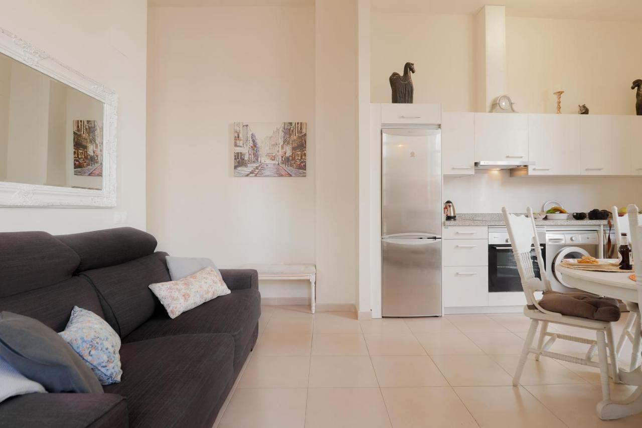 Flat 2 Bedrooms In The City Center มาลากา ภายนอก รูปภาพ